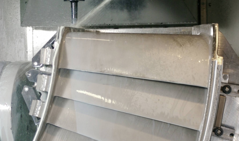 Nozzle seal slot machining