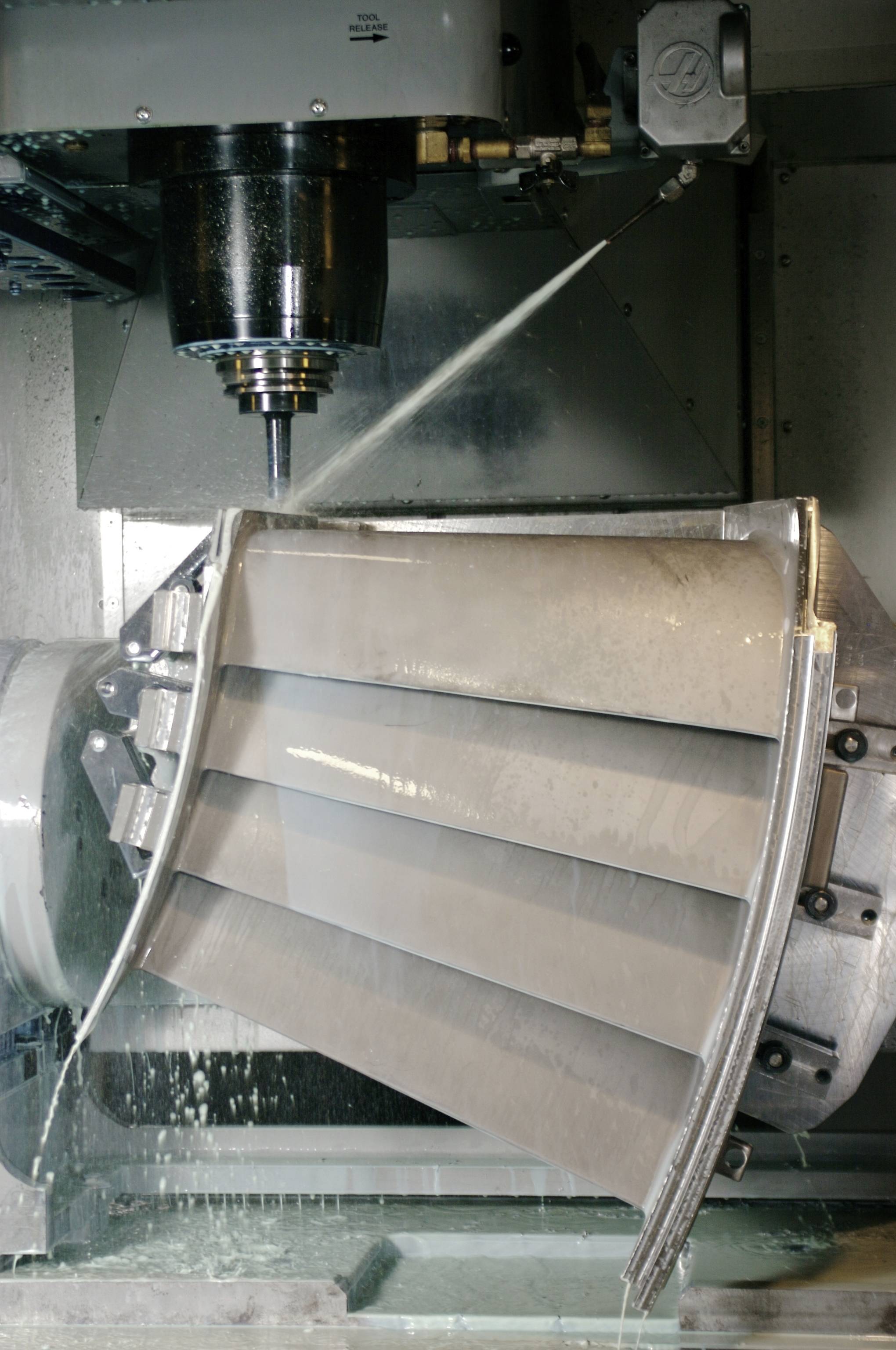 Nozzle seal slot machining